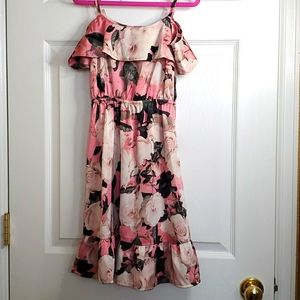 Girls pink rose long dress with ruffle.